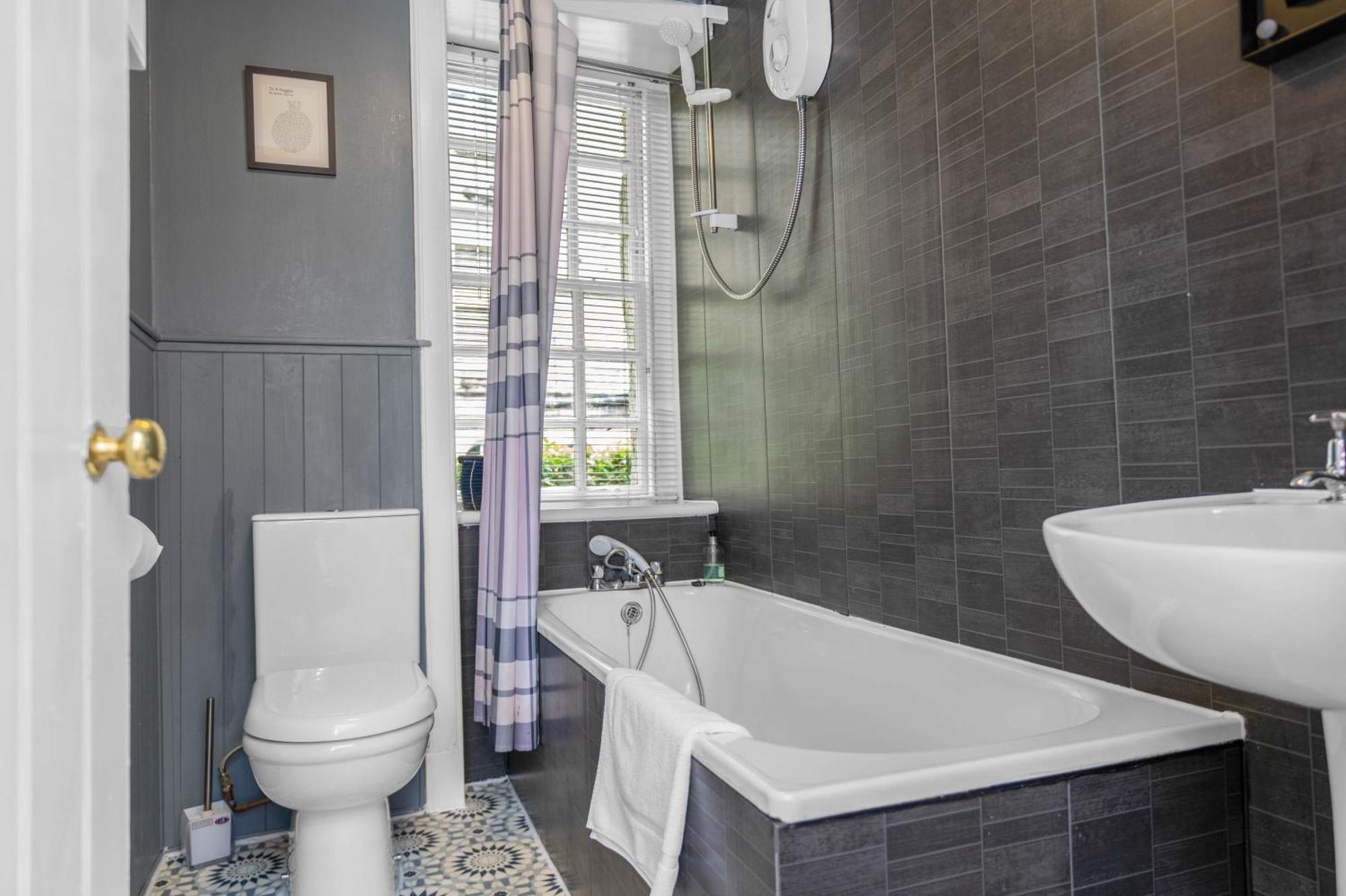 Charming Apartment In The Old Town EDI Eksteriør bilde